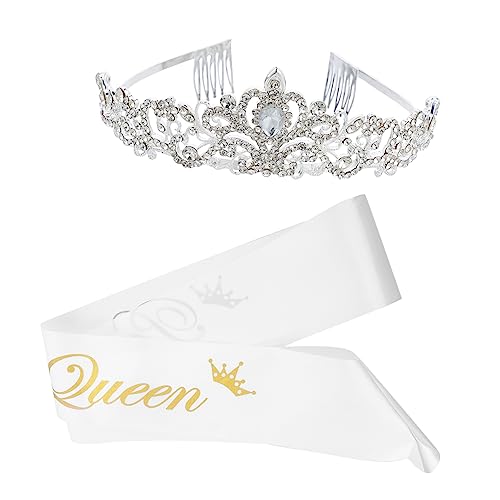 Mikinona 2 Stück Teiliges Set Krone und Schärpe für Hochzeiten und Abschlussfeiern Glänzender Haarschmuck für Partys und Kostüme für Besondere Anlässe Mikinona 2 Stück Teiliges Set Krone und Schärpe für Hochzeiten und Abschlussfeiern Glänzender Haarschmuck für Partys und Kostüme für Besondere Anlässe von Mikinona