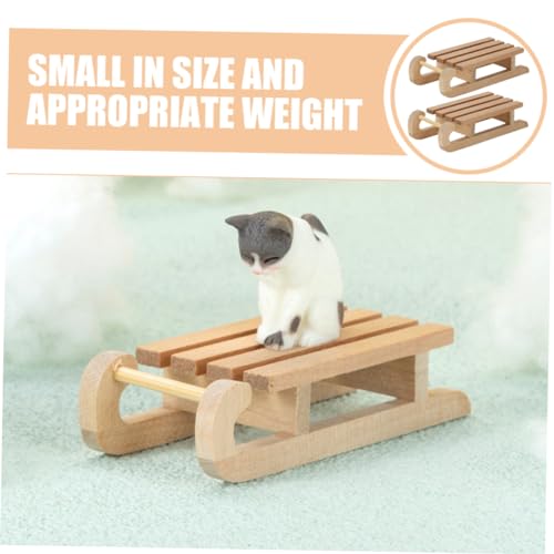 Mikinona 2 Stück Weihnachtsszenenmodell Winzig Ornament Schlitten Schnee Dekorate Mini Weihnachtspuppenhaus Weihnachten Weihnachtsmärchengartendekoration Klein Stütze Birke von Mikinona