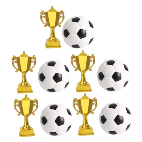 Mikinona 5 Sätze Goldfarbene Kunststoff Fußball Pokale Kleine Auszeichnung für Geburtstag Sportparty Tischdekoration von Mikinona