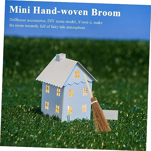 Mikinona 5 Stück Teiliges Mini Handgefertigtes Besen Handgewebte Puppenhaus Deko Künstliche Dekorationsbesen für Fotografie Kindergarten und DIY Puppenhaus Zubehör von Mikinona