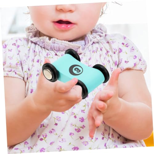 Mikinona 8 Stück Teiliges Holzspielzeug Mini Rennwagen Interaktives Zieh Auto für Glatte Oberfläche ohne Ecken Fördert Farb und Kreativitätsentwicklung für Jungen und Mädchen Ab Jahren von Mikinona