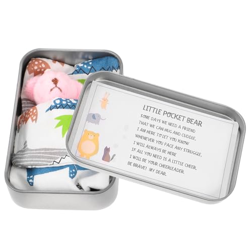 Mikinona Mini Kuscheltier Bär Plüschfigur Leichtes Miniatur Bärenornament Dekoration für Kinderzimmer und Büro Charmantes Stofftier in Blauem Beutel und Pinker Dose Mikinona Mini Kuscheltier Bär Plüschfigur Leichtes Miniatur Bärenornament Dekoration für Kinderzimmer und Büro Charmantes Stofftier in Blauem Beutel und Pinker Dose von Mikinona