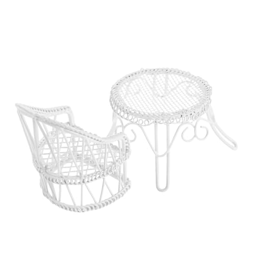 Mikinona Miniatur Gartenmöbel Set Mini Tisch und Stühle Dekoratives Puppenhaus Zubehör Elegantes Miniatur Park Möbelstück Vielseitig als Desktop Ornament und Kleine Aufbewahrung Geeignet von Mikinona