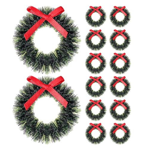 MILISTEN 15 Stück 1/12 Weihnachtskränze für Puppenhäuser: Mini-Kränze, Ornamente, kleine hängende Girlanden, Puppenhaus-Miniatur-Szenenmodelle für Rollenspielzeug MILISTEN 15 Stück 1/12 Weihnachtskränze für Puppenhäuser: Mini-Kränze, Ornamente, kleine hängende Girlanden, Puppenhaus-Miniatur-Szenenmodelle für Rollenspielzeug von Milisten