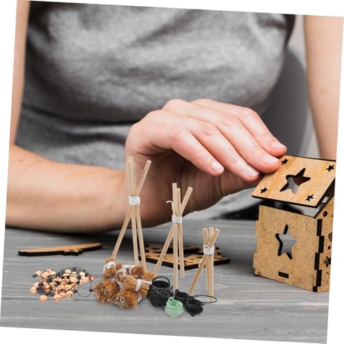 MILISTEN Miniatur Outdoor Feuerstelle Teilig Detailreiches Puppenhaus Kaminmodell mit Holzgestell und Kleinem Kessel Vielseitige Deko für Halloween Dollhouse Möbel und Kreative Miniatur MILISTEN Miniatur Outdoor Feuerstelle Teilig Detailreiches Puppenhaus Kaminmodell mit Holzgestell und Kleinem Kessel Vielseitige Deko für Halloween Dollhouse Möbel und Kreative Miniatur von Milisten