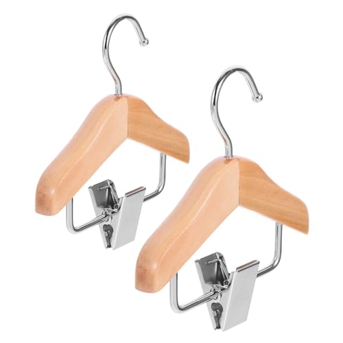 Milisten 2 Stück Mini Holz Puppenkleiderbügel Kleine Glatte Puppen Kleiderbügel für Puppenkleidung Praktisches Zubehör für Mini Hausbedarf und Puppenschrank Sicher und Dekorativ Milisten 2 Stück Mini Holz Puppenkleiderbügel Kleine Glatte Puppen Kleiderbügel für Puppenkleidung Praktisches Zubehör für Mini Hausbedarf und Puppenschrank Sicher und Dekorativ von Milisten