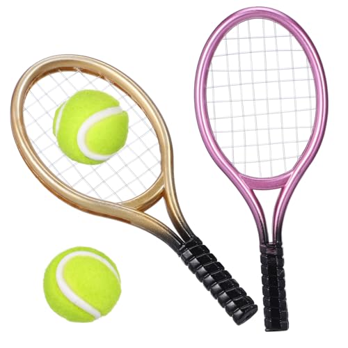 Milisten 2Sätze Mini Tennis Sportgeräte für Puppenhäuser Dekorative Tennismodelle Zufälligen Farben DIY Zubehör für Kreative Szenen Milisten 2Sätze Mini Tennis Sportgeräte für Puppenhäuser Dekorative Tennismodelle Zufälligen Farben DIY Zubehör für Kreative Szenen von Milisten
