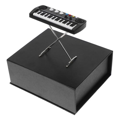 Milisten Mini Puppenhaus Elektronisches Orgelmodell mit Schwarzer Schutzhülle Dekoratives Mini Keyboard Ornament für Detailreiche Puppenstuben Milisten Mini Puppenhaus Elektronisches Orgelmodell mit Schwarzer Schutzhülle Dekoratives Mini Keyboard Ornament für Detailreiche Puppenstuben von Milisten