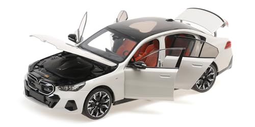 Minichamps 110023402 - i5 White Metallic 2023 - maßstab 1/18 - Modellauto von Minichamps