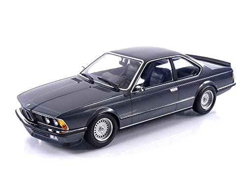 Minichamps - Miniaturauto zum Sammeln, 155028106, Grey Metallic von Minichamps
