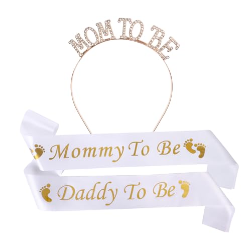 3 Stück Baby Shower Party Schärpe Mommy to Be Schärpe Daddy to Be Schärpe Weiß Babydusche Schärpen Mum to Be Krone Haarschmuck für Schwangere Werdende Mutter Geschenk Baby Willkommensparty Dekoration 3 Stück Baby Shower Party Schärpe Mommy to Be Schärpe Daddy to Be Schärpe Weiß Babydusche Schärpen Mum to Be Krone Haarschmuck für Schwangere Werdende Mutter Geschenk Baby Willkommensparty Dekoration von Minicloss