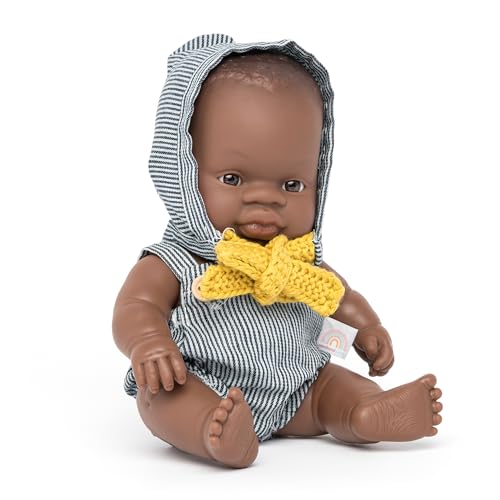 Miniland Dolls Babypuppe, 21 cm, afrikanischer Herkunft, traditionell in Spanien hergestellt, mit Kleidung und Accessoires in Blau und Gelb. Miniland Dolls Babypuppe, 21 cm, afrikanischer Herkunft, traditionell in Spanien hergestellt, mit Kleidung und Accessoires in Blau und Gelb. von Miniland