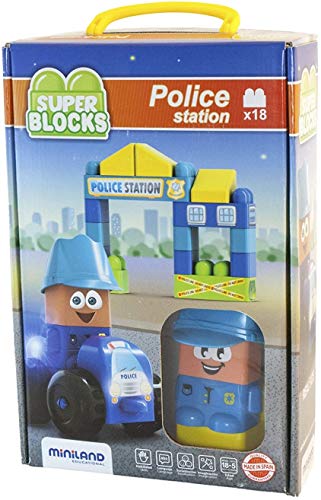 Miniland 32353 - Super Blocks Police Station 14 Teile-Aufkleber-1 Figur-1 Hut-1 Fahrzeug-1 Broschüre von Miniland