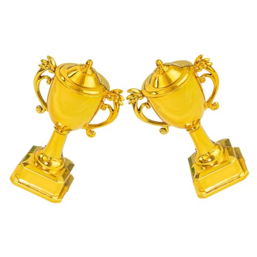 Mobestech 1 Satz Trophäendekoration Kind Klein Party Name Dekorationen Trophäenpreis Mini-trophäen-kuchenaufsatz Hochzeitsaufsätze Für Kuchen Mini-kunststoff-trophäen Plastik Golden 2 Stücke von Mobestech
