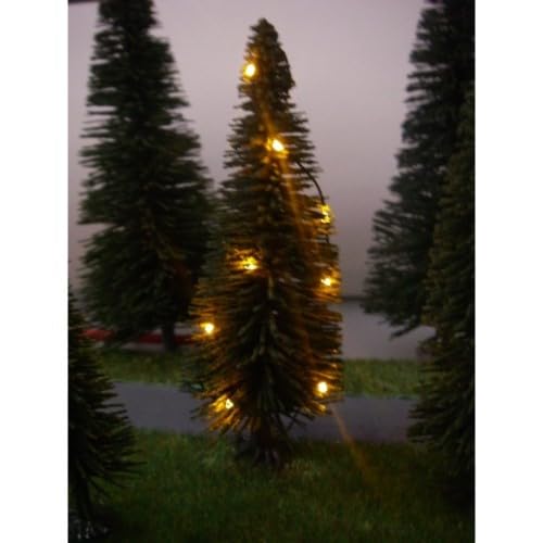 50017 Weihnachtsbaum mit Lichterkette (gelb beleuchtet) von Modellbau Schönwitz
