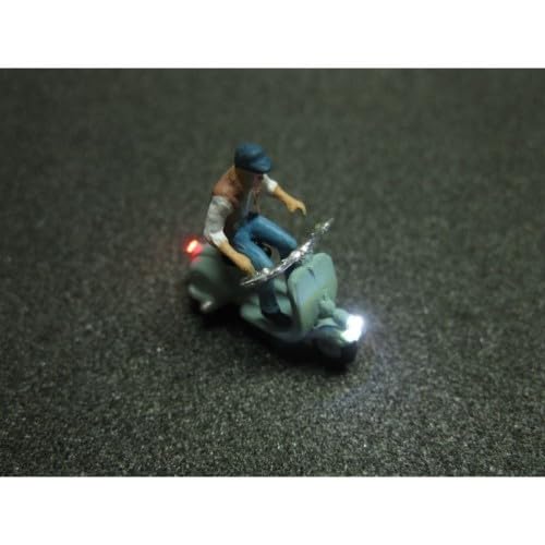 50223 Motorroller mit LED Beleuchtung (männlich) von Modellbau Schönwitz