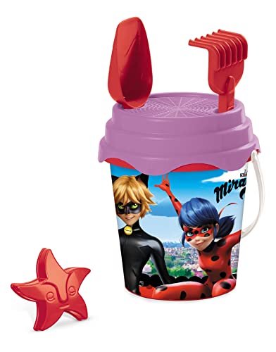 Mondo Toys - BUCKET SET + WATER CAN MIRACULOUS - Sandeimer Set ø17 cm mit Giesser - 6-Teiliges Strandspielzeug Set für Kinder ab 3 Jahren, Strandset - 28407 von Mondo