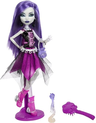 Monster High Booriginal Creeproduction Puppe, Spectra Vondergeist Sammlerreproduktion mit Puppenständer, Tagebuch und Pet Frettchen Rhuen von Monster High