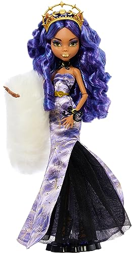 Monster High Howliday Winter Edition Puppe Clawdeen Wolf Sammlerstück im ICY Lavender Kleid mit Pelzboa & Zubehör von Monster High