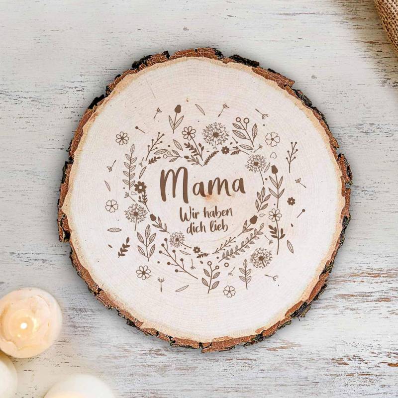 Baumscheibe mit Gravur - Blumenherz Mama von Monsterzeug