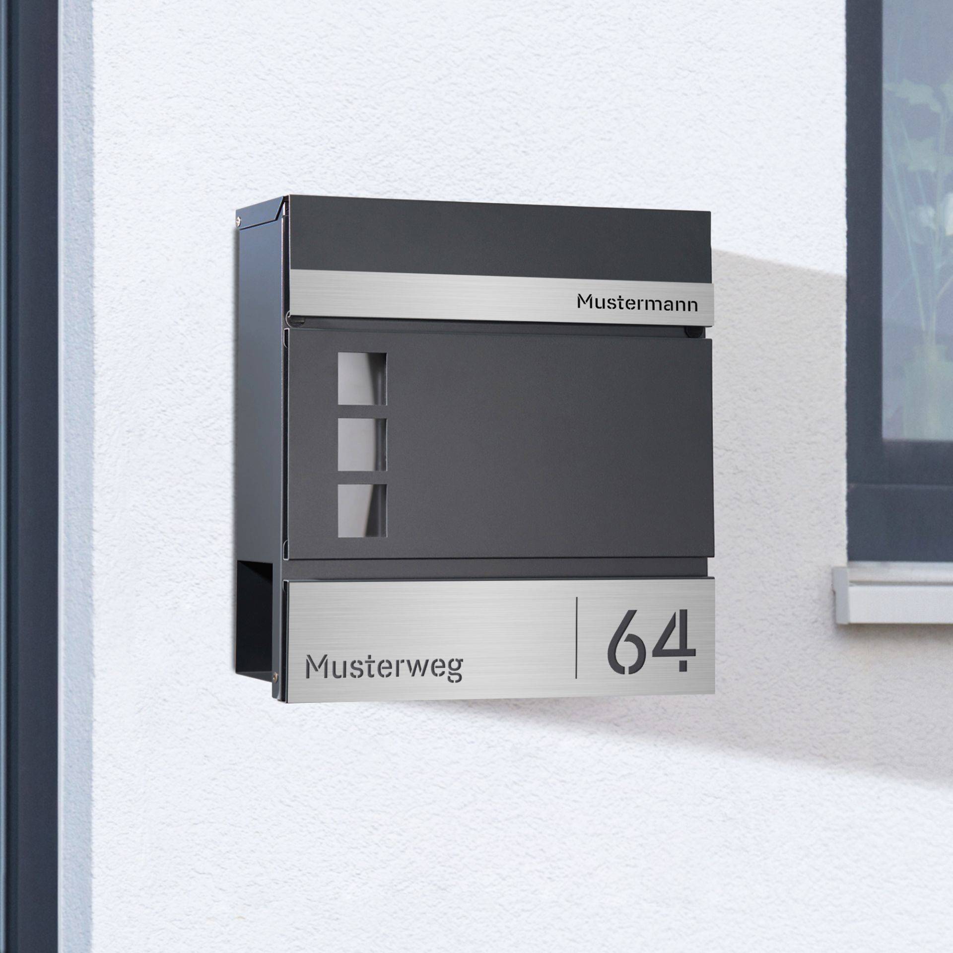 Briefkasten mit Fenstern Anthrazit Briefkasten mit Fenstern Anthrazit von Monsterzeug