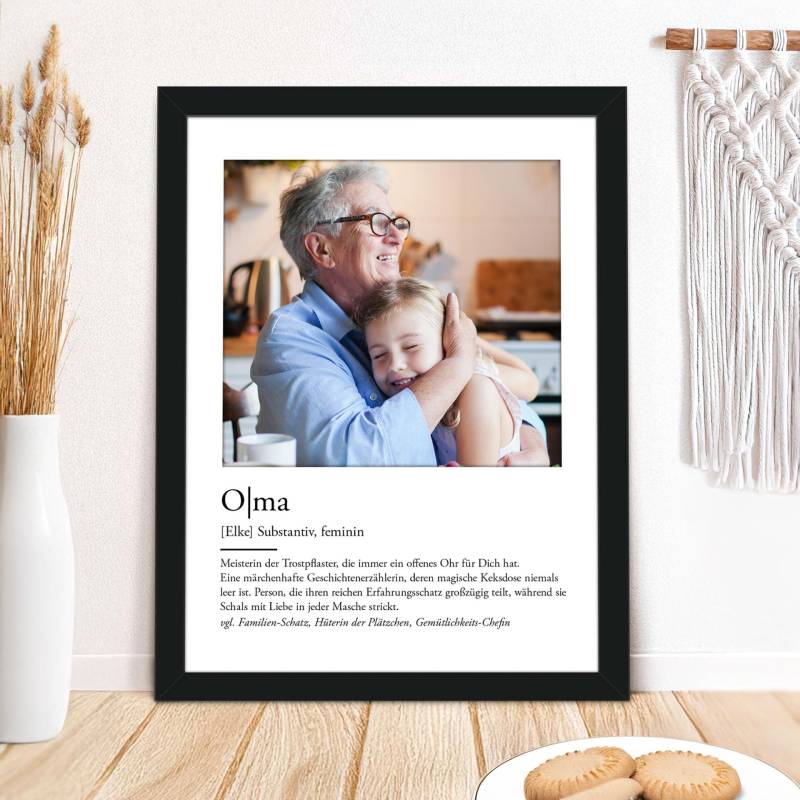 Definition Oma - personalisiertes Bild mit Foto von Monsterzeug