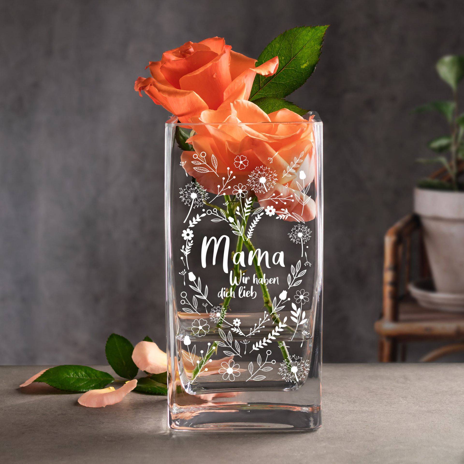 Eckige Vase - Blumenherz für Mama Eckige Vase - Blumenherz für Mama von Monsterzeug