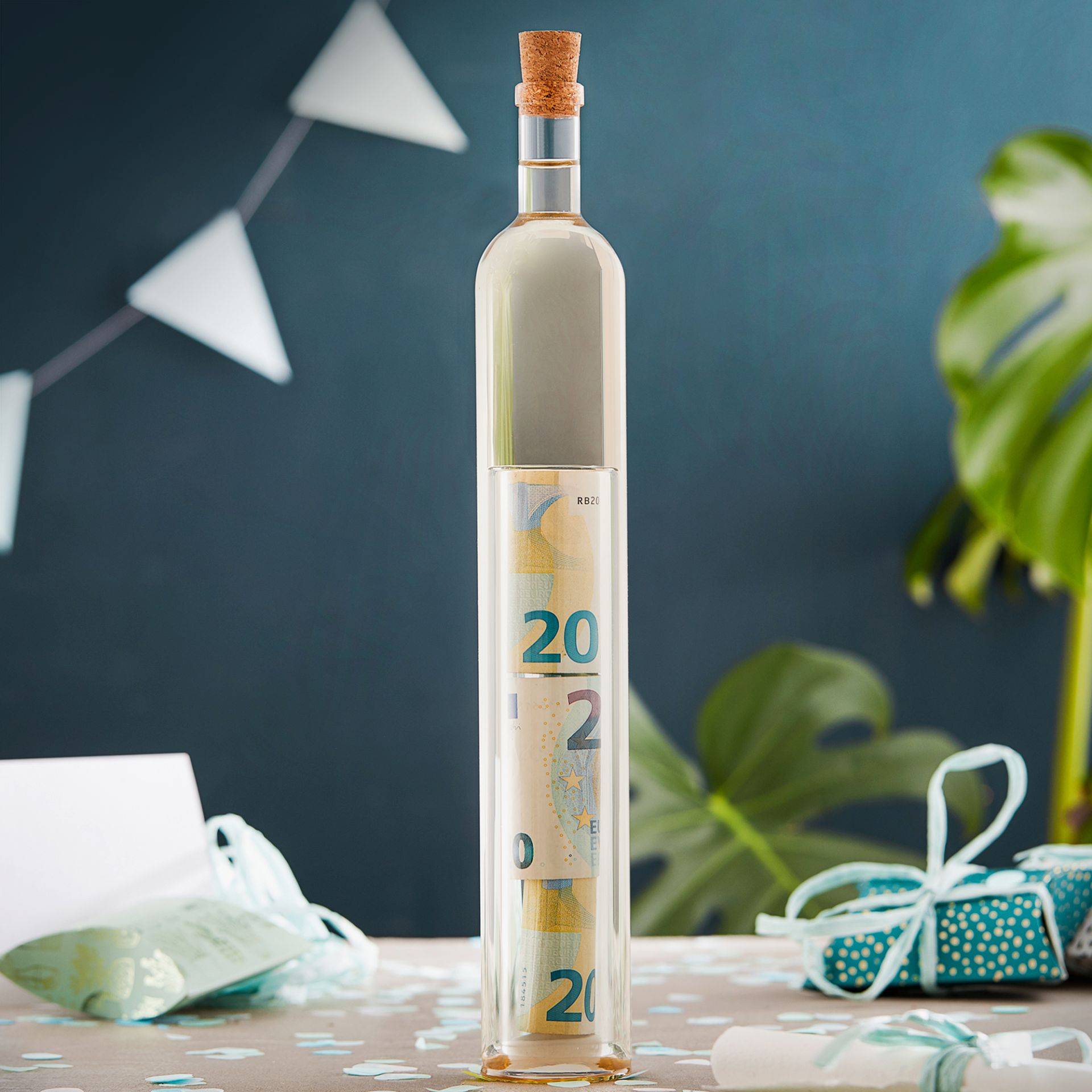 Geschenkflasche mit Hohlraum Geschenkflasche mit Hohlraum von Monsterzeug