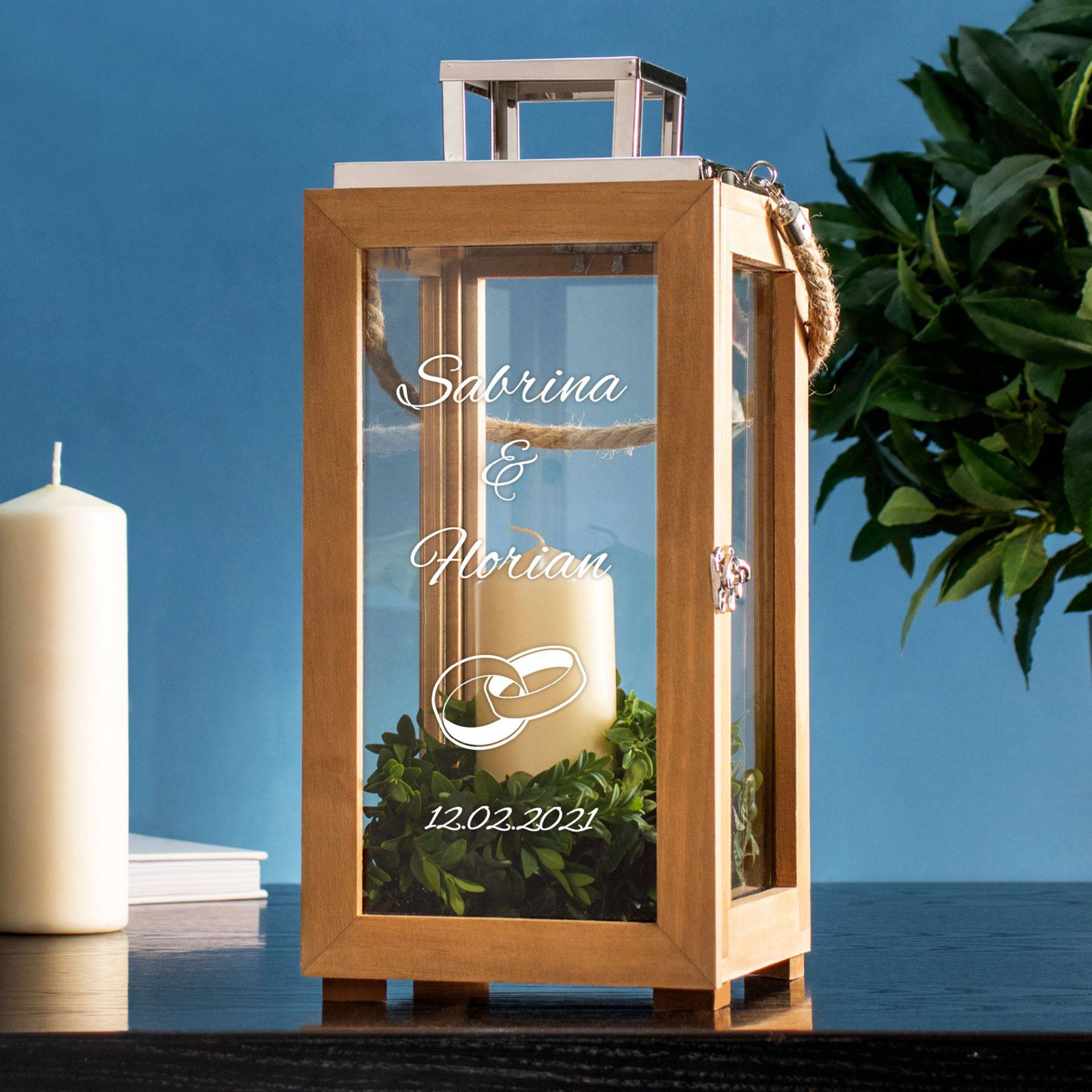 Holzlaterne zur Hochzeit Holzlaterne zur Hochzeit von Monsterzeug