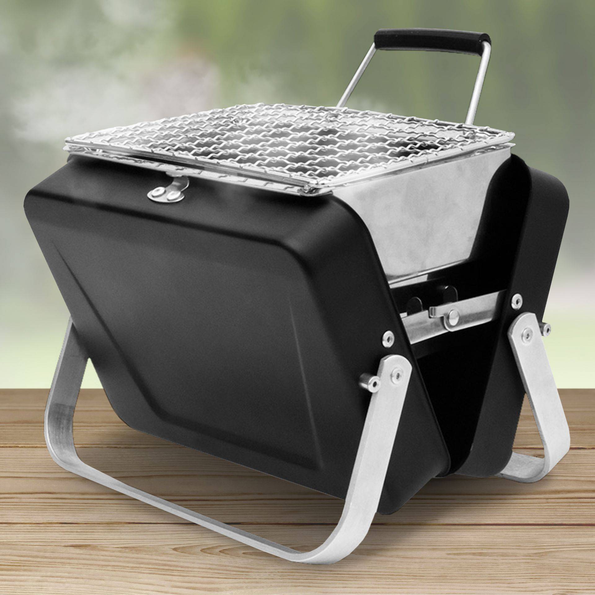 Mobiler Mini Grill Mobiler Mini Grill von Monsterzeug