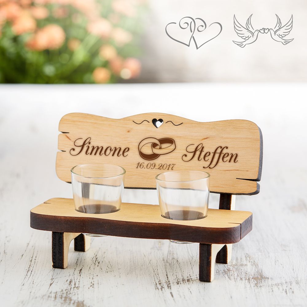 Personalisierte Schnapsbank zur Hochzeit Personalisierte Schnapsbank zur Hochzeit von Monsterzeug