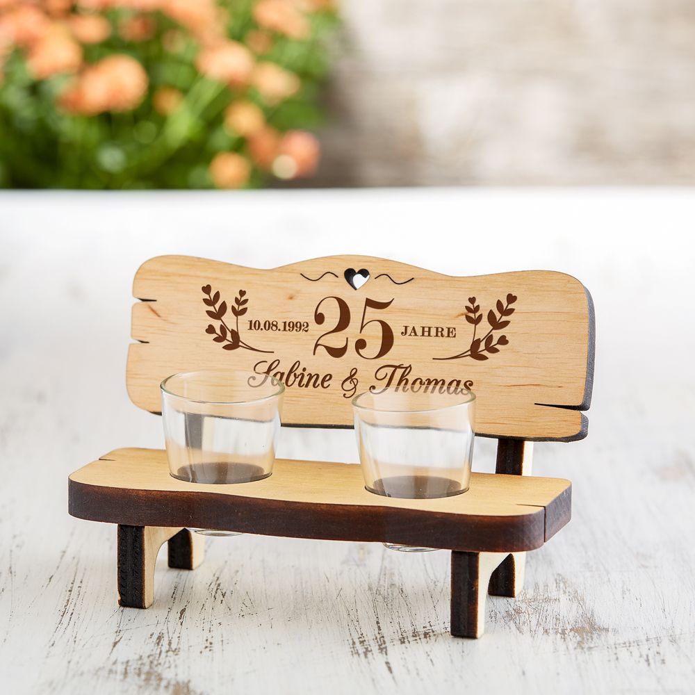Personalisierte Schnapsbank zur Silberhochzeit Personalisierte Schnapsbank zur Silberhochzeit von Monsterzeug