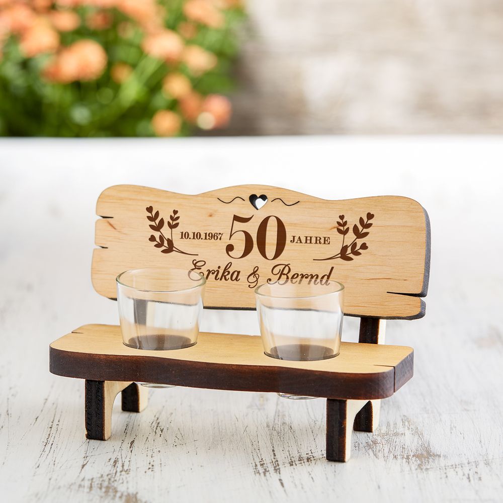 Personalisierte Schnapsbank zur goldenen Hochzeit Personalisierte Schnapsbank zur goldenen Hochzeit von Monsterzeug