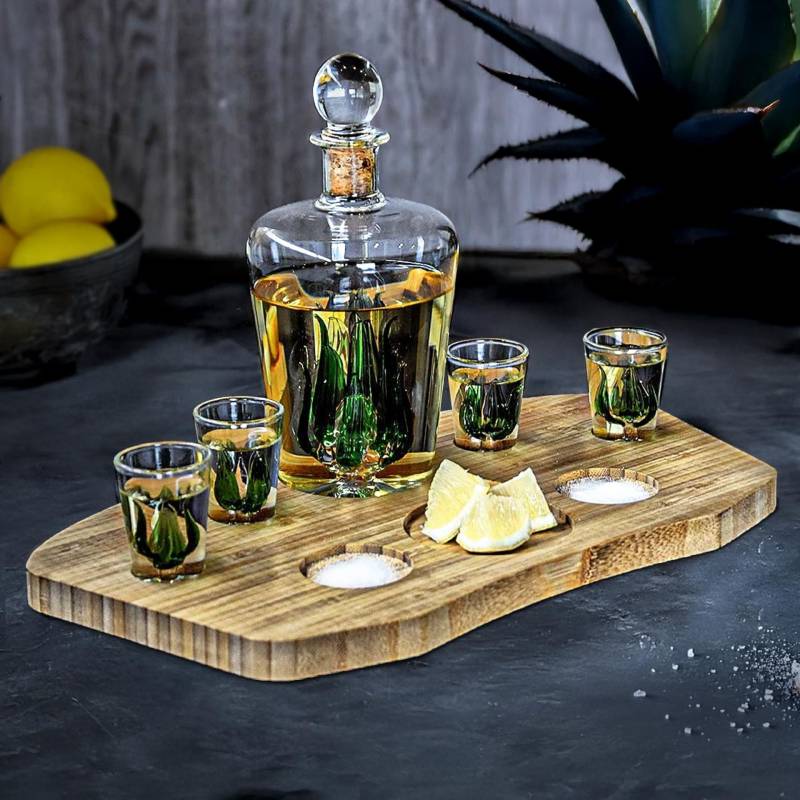 Tequila Geschenkset - Karaffe mit 4 Shotgläsern von Monsterzeug