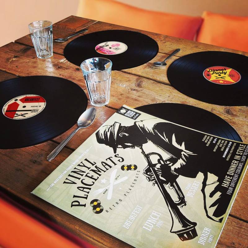 Tischset im Vinyl Schallplatten Look - 4-teilig von Monsterzeug