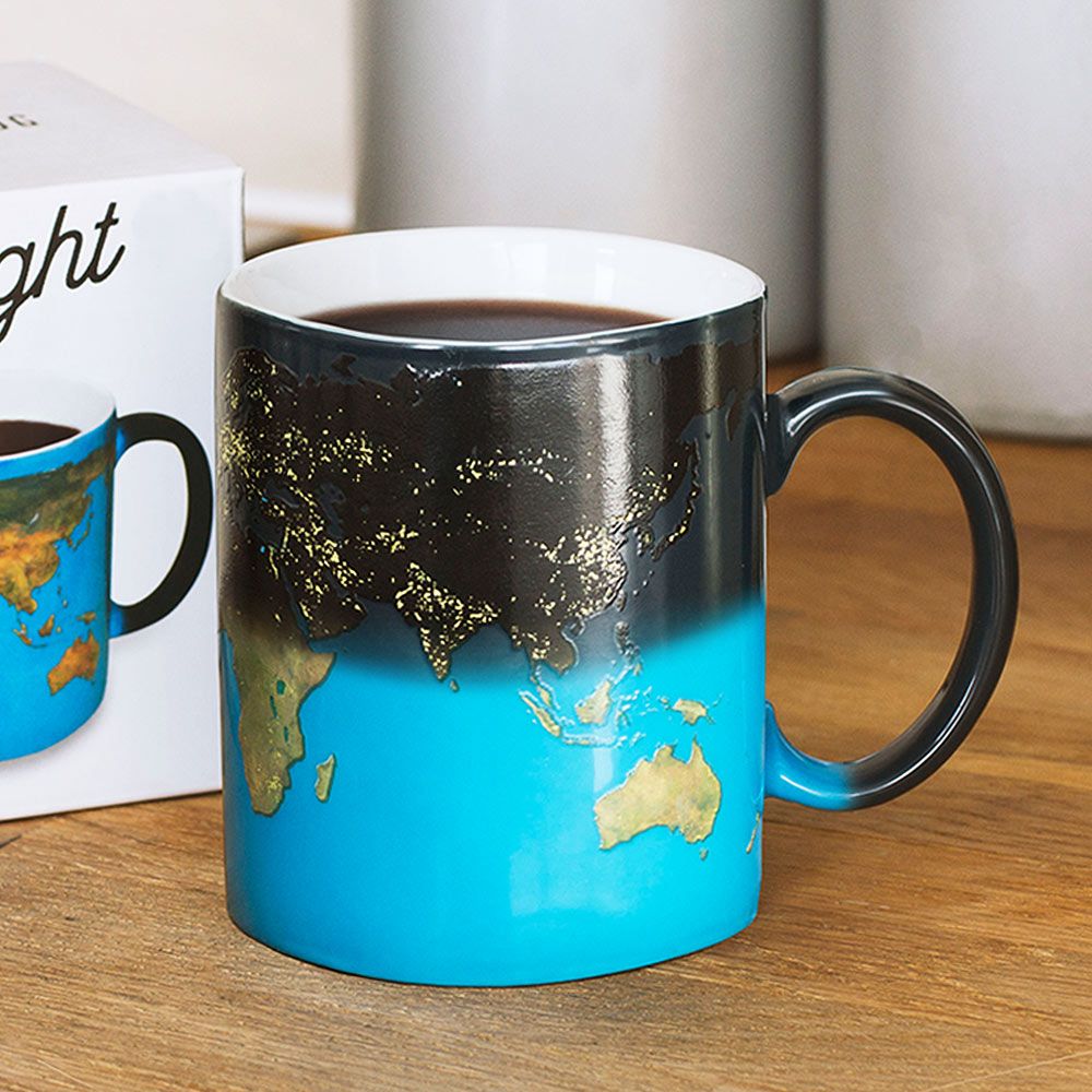 Zaubertasse - Tag und Nacht Zaubertasse - Tag und Nacht von Monsterzeug