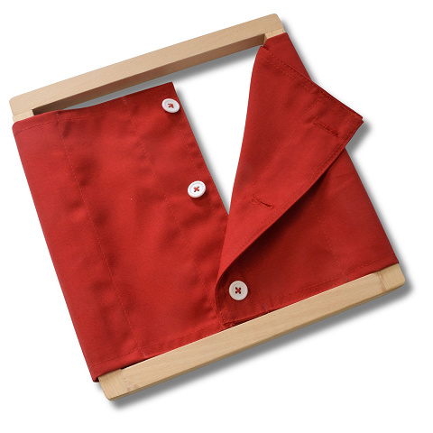 Montessori Rahmen mit kleinen Knöpfen, Der Schlüssel zur Selbstständigkeit für Kinder von Montessori-Shop