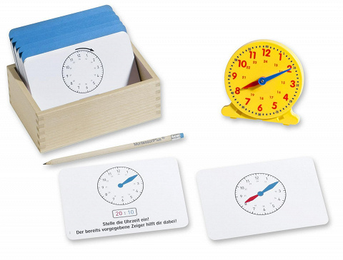 Sparset Uhrzeit verstehen mit Lernuhr, 110 Aufgabenkarten mit praktischer Montessori-Selbstkontrolle von Montessori-Shop
