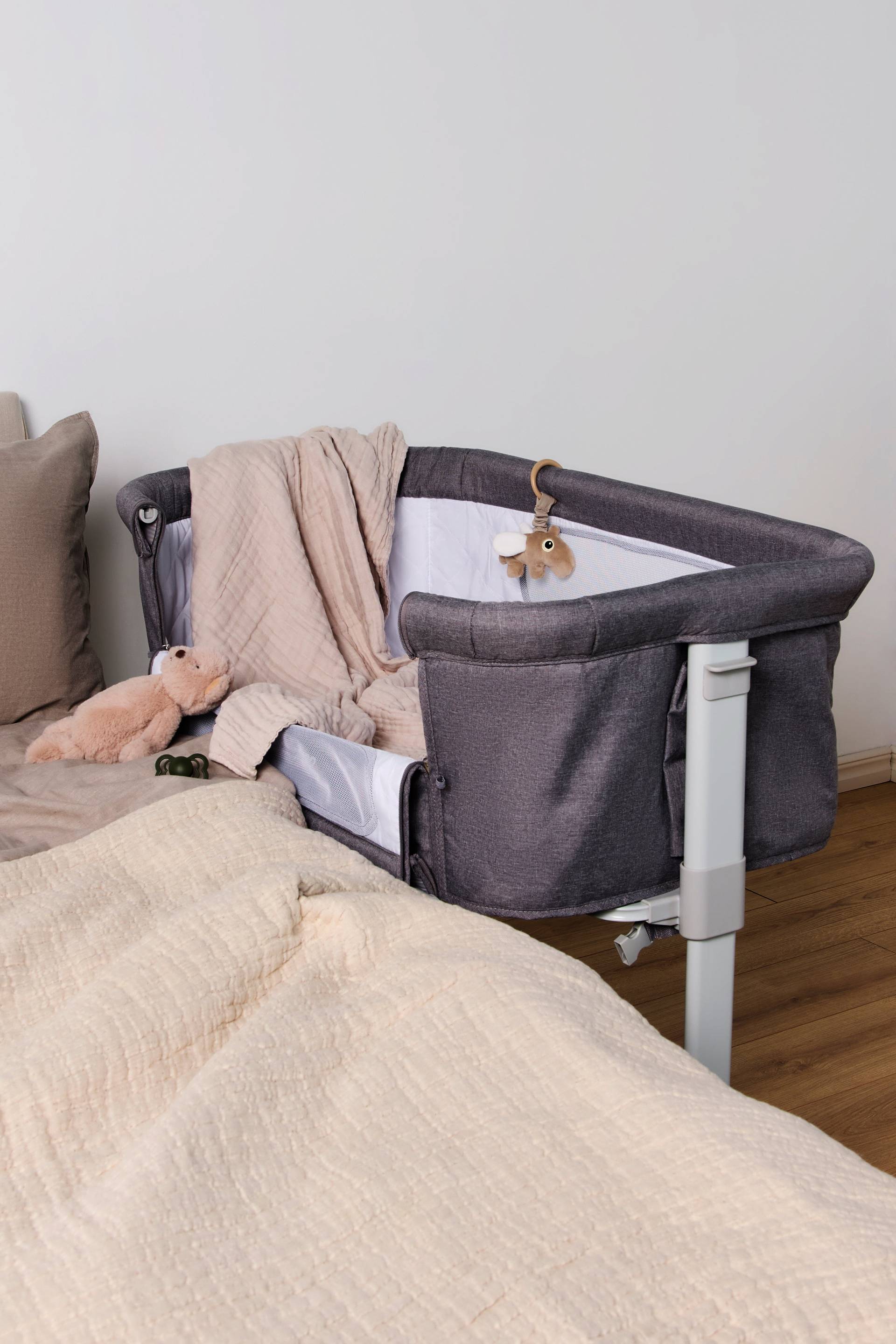 Moweo ALEX Beistellbett, Grau Moweo ALEX Beistellbett, Grau von Moweo
