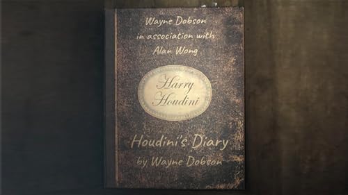 Houdini's Diary von Wayne Dobson und Alan Wong | Trick | Kartenzauber | Nahaufnahme Houdini's Diary von Wayne Dobson und Alan Wong | Trick | Kartenzauber | Nahaufnahme von Murphy's Magic Supplies, Inc.