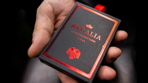 Murphy's Magic Supplies, Inc. SOLOMAGIA Regalia Red Spielkarten (Signature Edition) von Shin Lim von Murphy's Magic Supplies, Inc.