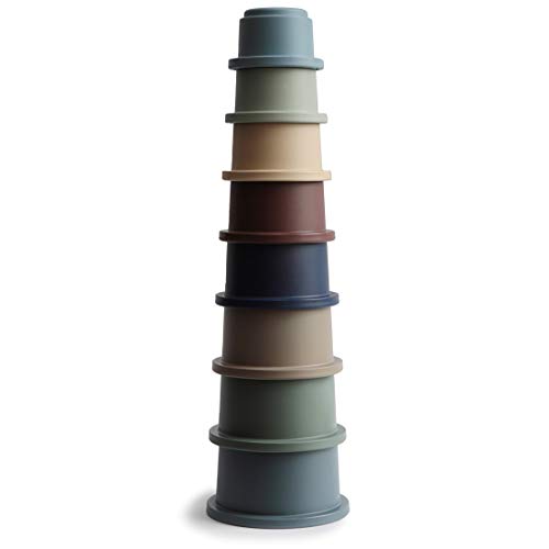 mushie Stapelbecher Spielzeug | Stapelturm mit 8 bechers | Für Babys und Kinder | Hergestellt in Dänemark | BPA FREI (Forest) von mushie