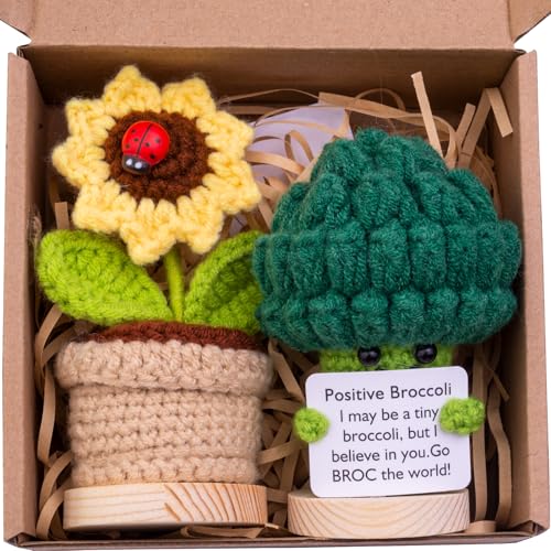 Mwmoeen 2 Stück Mini lustige Positive Kartoffel Geschenke, handgemachte emotionale Unterstützung gestrickte Kartoffeln mit Frontkarte und hölzerne Basis Sonnenblume Topf Schreibtisch Dekoration Mwmoeen 2 Stück Mini lustige Positive Kartoffel Geschenke, handgemachte emotionale Unterstützung gestrickte Kartoffeln mit Frontkarte und hölzerne Basis Sonnenblume Topf Schreibtisch Dekoration von Mwmoeen