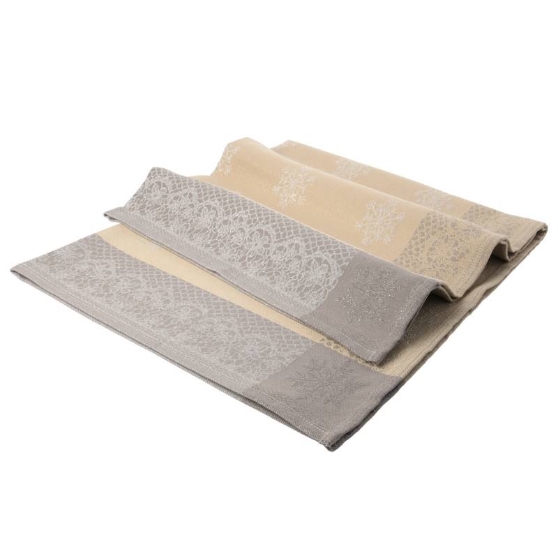 Tischdecke in weihnachtlichem Design von My Home