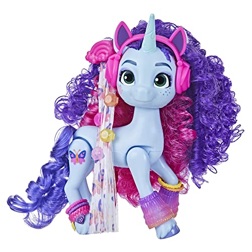 My Little Pony Misty Brightdawn Toy Trendpuppe aus der Serie Style of The Day, mit Trachtenaccessoires My Little Pony Misty Brightdawn Toy Trendpuppe aus der Serie Style of The Day, mit Trachtenaccessoires von My Little Pony
