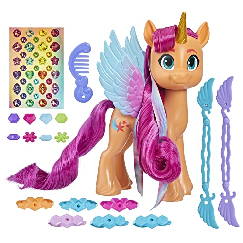 My Little Pony – Mit Huf und Herz Regenbogen-Haarstyles Sunny Starscout, Pony (15 cm) mit Haarstyling-Accessoires von My Little Pony