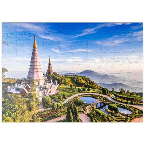 MyPuzzle Landschaft mit Zwei Pagoden auf dem Gipfel des Inthanon-Bergs, Chiang Mai, Thailand - Premium 100 Teile Puzzle - MyPuzzle Sonderkollektion von Puzzle Galaxy MyPuzzle Landschaft mit Zwei Pagoden auf dem Gipfel des Inthanon-Bergs, Chiang Mai, Thailand - Premium 100 Teile Puzzle - MyPuzzle Sonderkollektion von Puzzle Galaxy von MyPuzzle.com