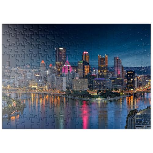 MyPuzzle Pittsburgh Skyline – Nächtliche Lichter am Three Rivers Point - Premium 200 Teile Puzzle - MyPuzzle Sonderkollektion von Puzzle Galaxy von MyPuzzle.com