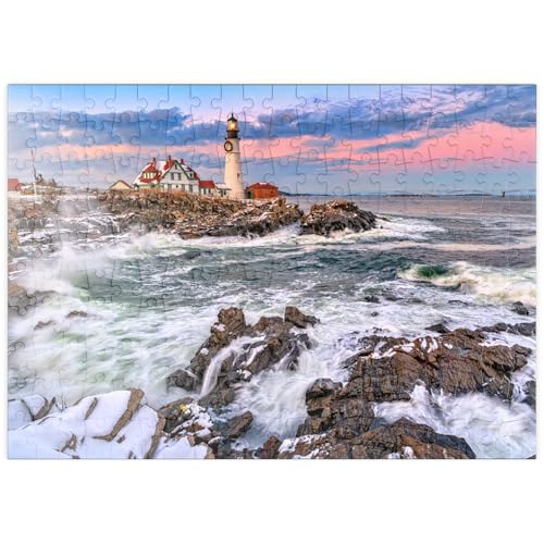 MyPuzzle Portland Head Light – Winterliche Küstenlandschaft in Maine - Premium 200 Teile Puzzle - MyPuzzle Sonderkollektion von Puzzle Galaxy MyPuzzle Portland Head Light – Winterliche Küstenlandschaft in Maine - Premium 200 Teile Puzzle - MyPuzzle Sonderkollektion von Puzzle Galaxy von MyPuzzle.com