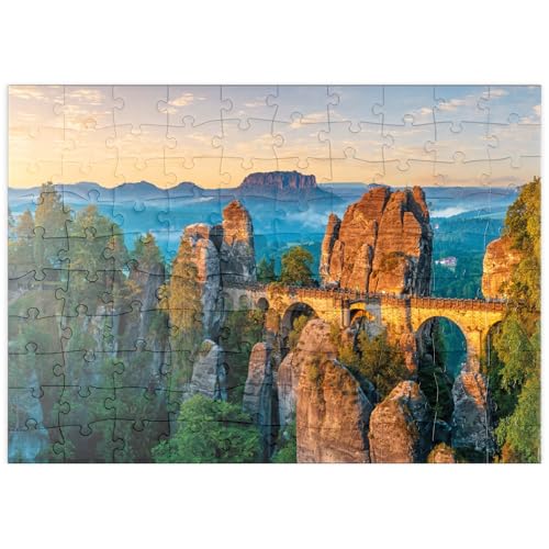 MyPuzzle Sonnenaufgang an der Bastei in der Sächsischen Schweiz, Sachsen, Deutschland - Premium 100 Teile Puzzle - MyPuzzle Sonderkollektion von Starnberger Spiele MyPuzzle Sonnenaufgang an der Bastei in der Sächsischen Schweiz, Sachsen, Deutschland - Premium 100 Teile Puzzle - MyPuzzle Sonderkollektion von Starnberger Spiele von MyPuzzle.com